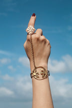 Nido de Flores Hand Harness Bracelet