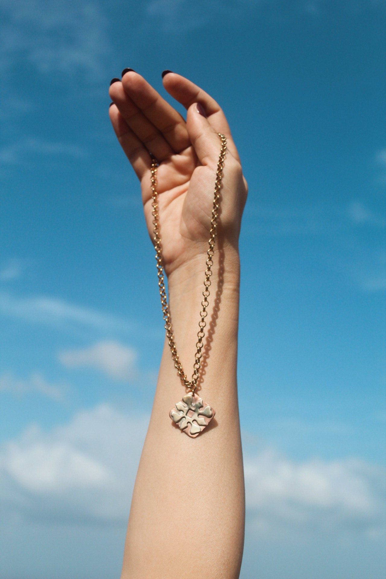 Nido de Flores Pendant