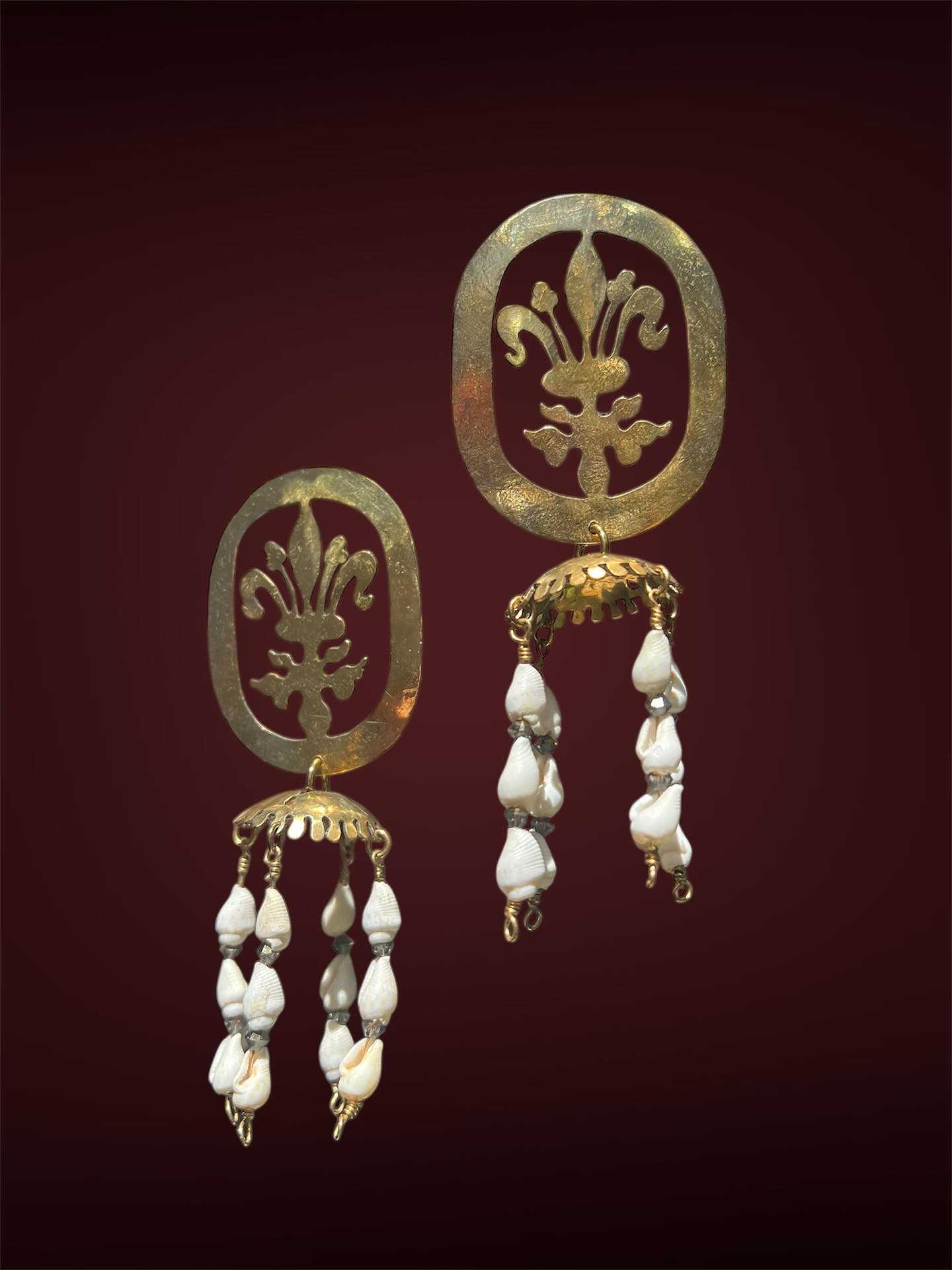 La Santurcina Earrings - Product